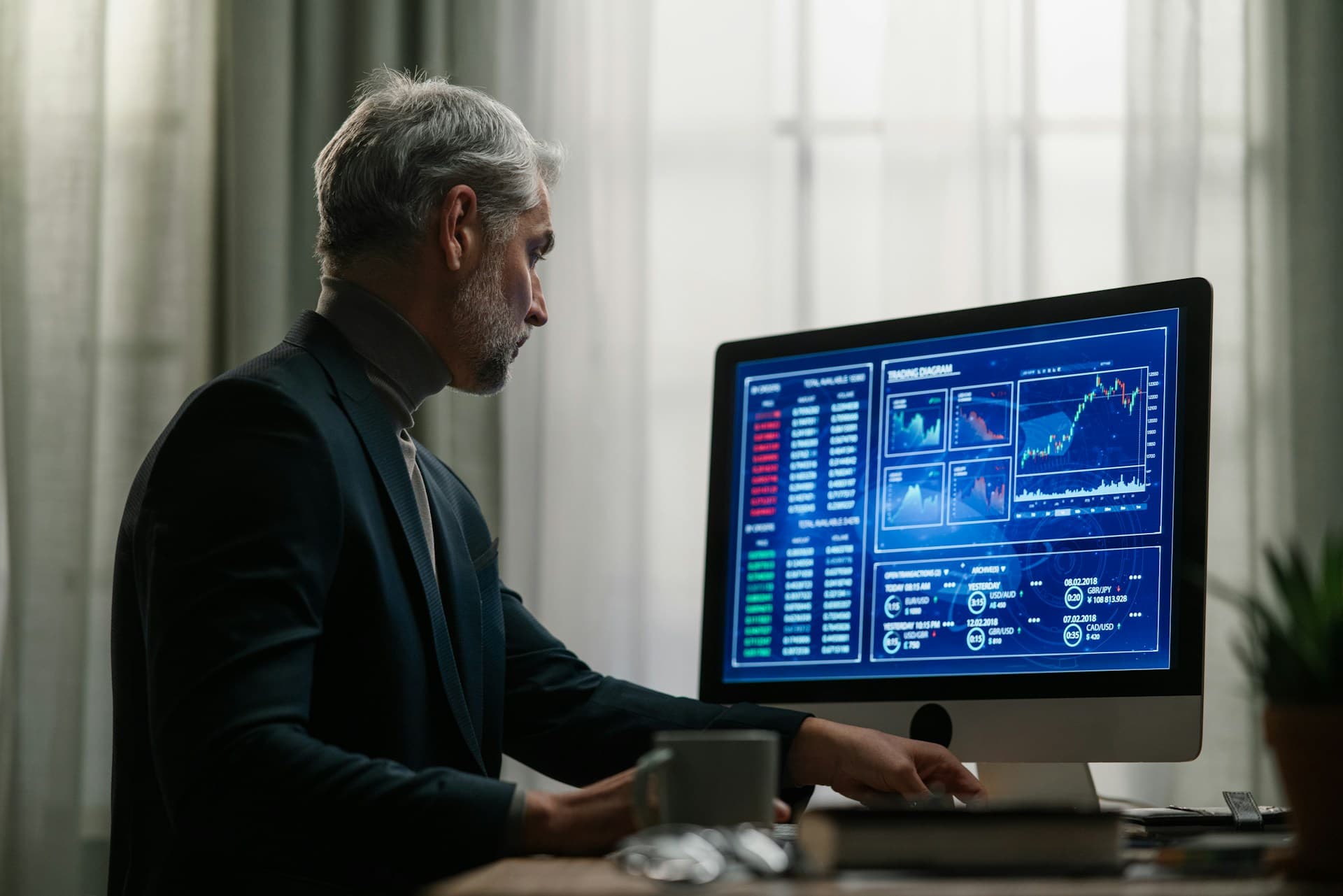 Using a Data Reporting Platform to Keep Projects Moving Ahead