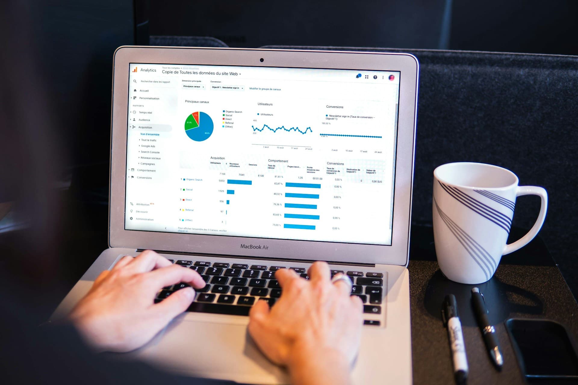 Why Reports Feel Flat Without Good Data Reporting Software
